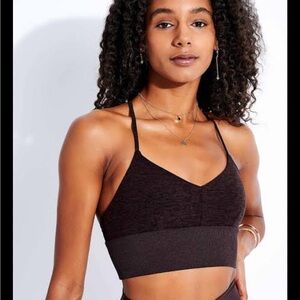 Alo yoga alosoft lavish sports bra